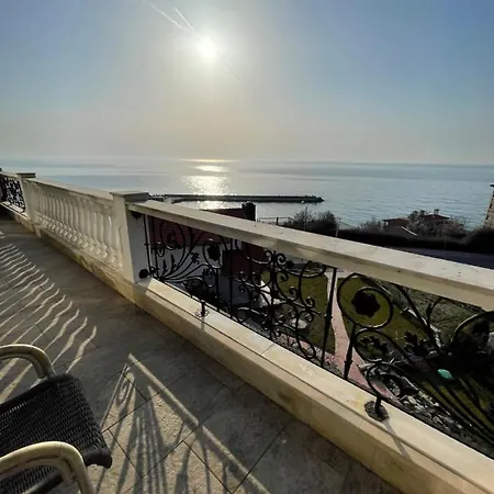 Lejlighedshotel Katalina *