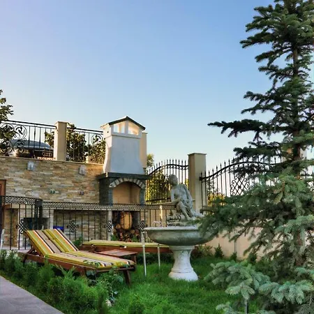 Katalina Aparthotel