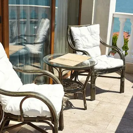 Katalina Apartmanhotel