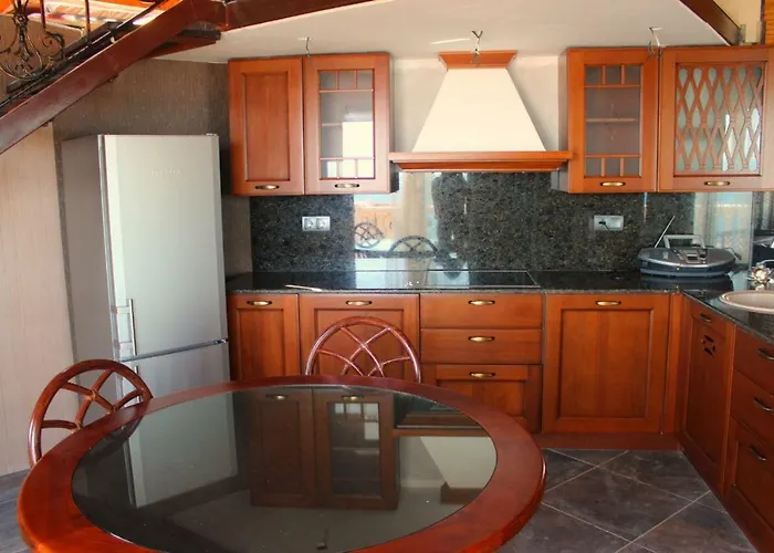 Aparthotel Katalina 4*